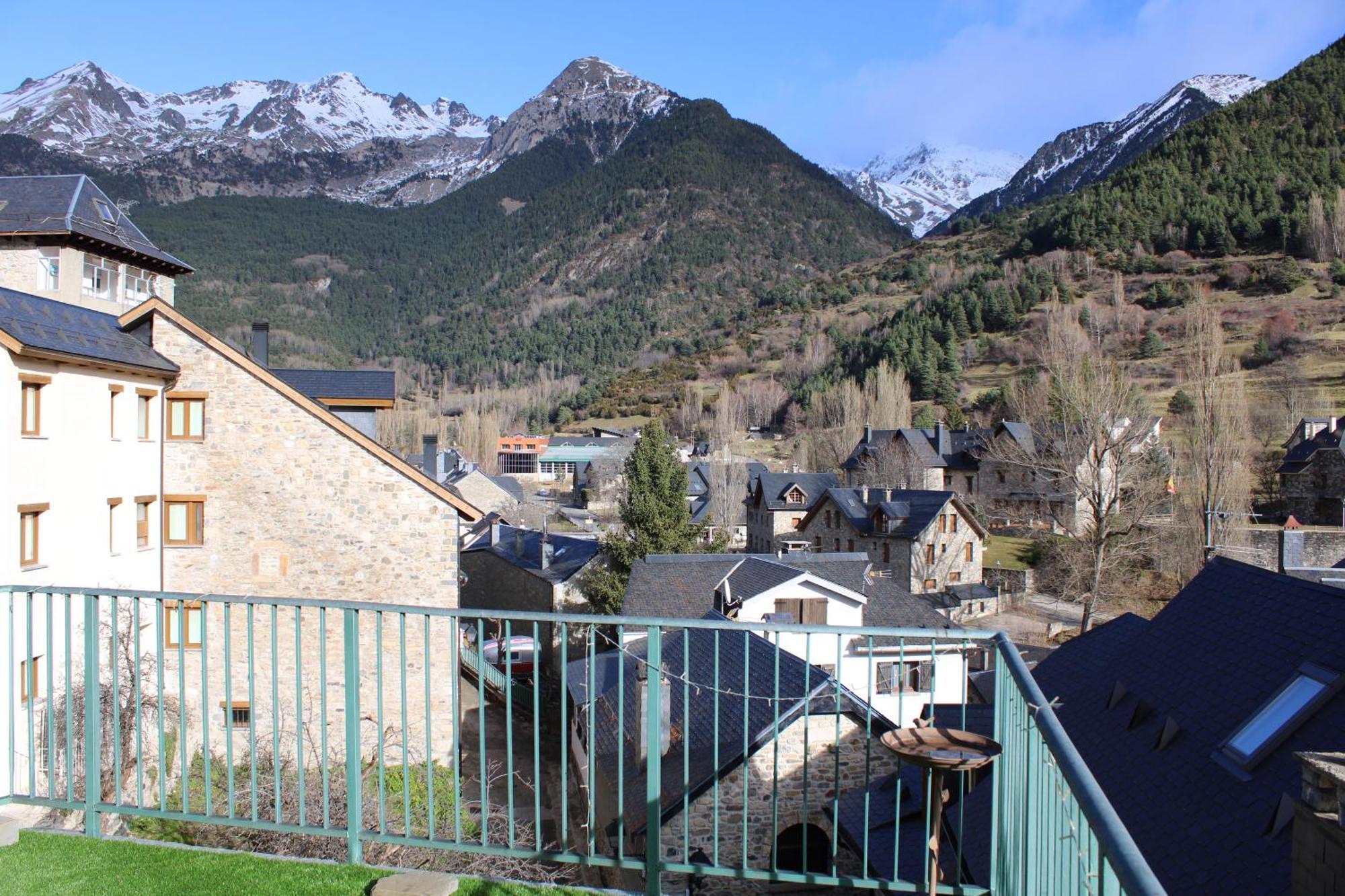 Villa El Balcon Del Garmo Sallent de Gállego Esterno foto