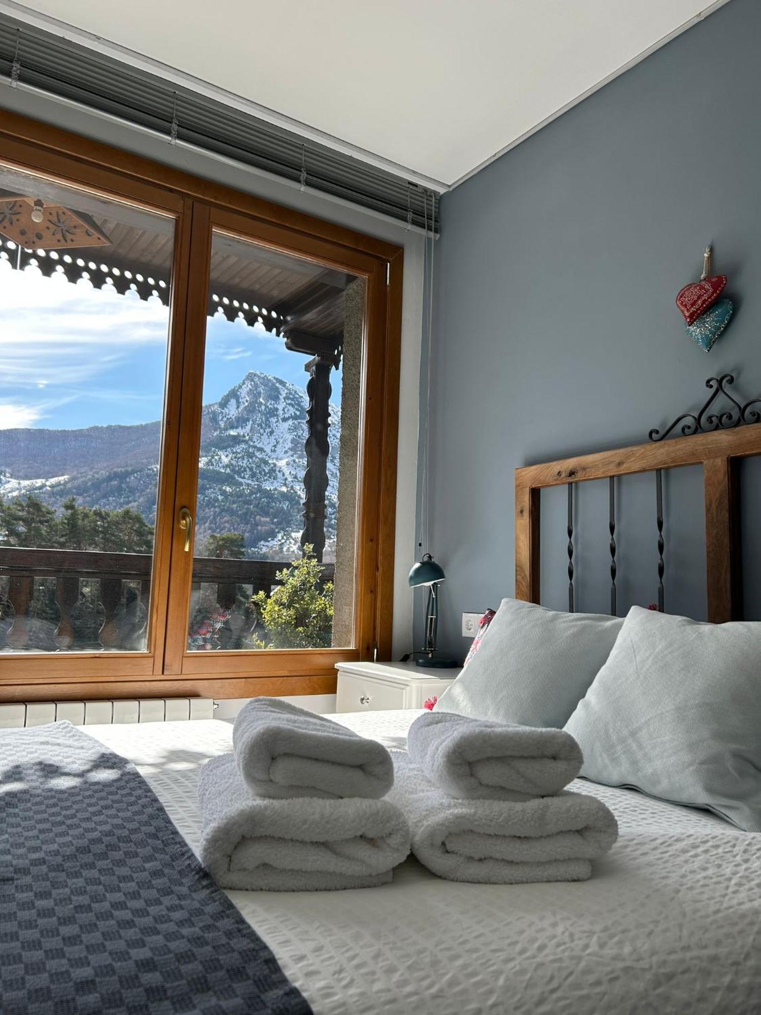 Villa El Balcon Del Garmo Sallent de Gállego Esterno foto